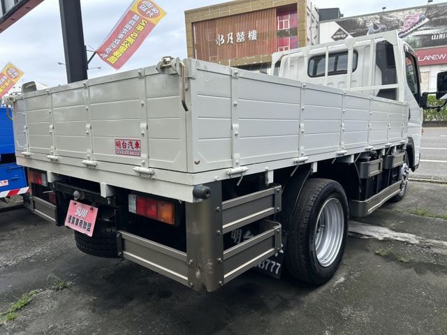 履約  5 萬公里 保證 / 原鈑件 / 全車 1 年 保固 + 認證 + 環景【貨車 專賣店】 低利 分期--送 尾門  第7張相片