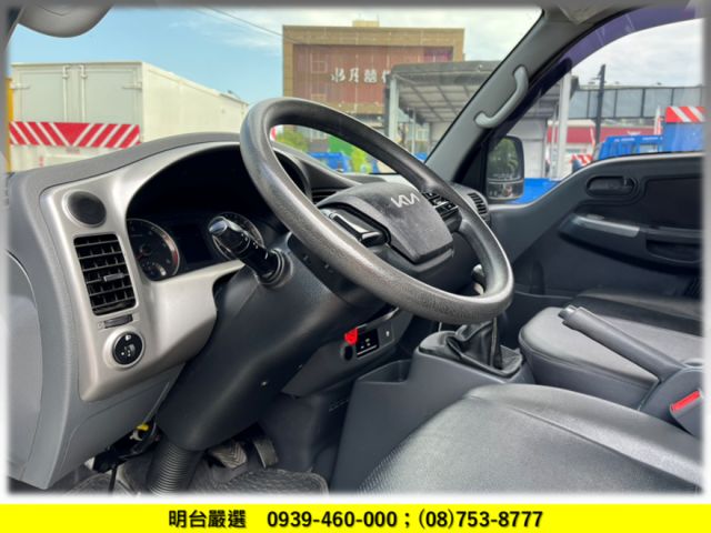 全車 原鈑 原漆/ 履約 保固 1 年【貨車 專賣店 +附設 保修廠】可  低利 分期 --不收設定費  第4張相片