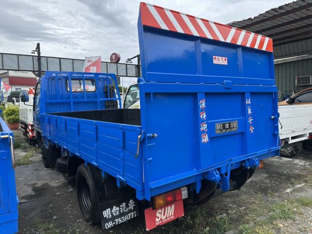 11.6尺 / 全車 保固  /  原鈑件 保證 /  尾門 搖控【貨車專賣店】 可全分期--不收 設定費  第4張相片