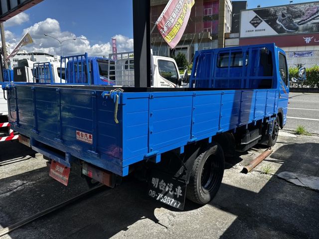 11.6尺 / 已升載重 5 噸 / 保證 原鈑件/全車保固【貨車專賣】 全額 低利 分期--送 尾門  第3張相片