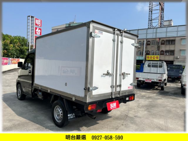 冷凍車 -20 度  * 履約 6 萬 公里 / 認證車+ 全車原鈑件 保證 /【冷凍車 】冷凍 溫度 可調  第3張相片