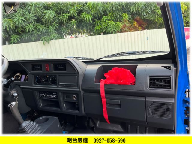 車頭 原漆+車斗 噴漆 / 認證車 / 全車 保固 2 年【貨車 專賣】前後行車紀錄+倒車顯影  第6張相片