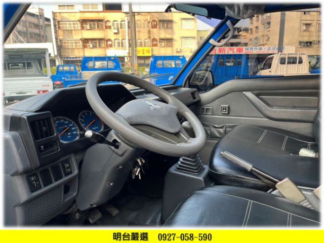 上下 電動 可調 升降蓬 / 認證 / 里程 保證 + 原鈑件 /全車 保固 【貨車 專賣】電動 升降 可調  第5張相片