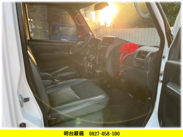 認證車/ 車頭原漆+ 車斗噴漆/ 原鈑件+ 里程保證/ 全車 保固【貨車 專賣】 前後行車紀錄  第6張相片