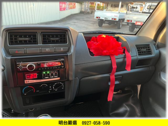 認證車/ 車頭原漆+ 車斗噴漆/ 原鈑件+ 里程保證/ 全車 保固【貨車 專賣】 前後行車紀錄  第7張相片