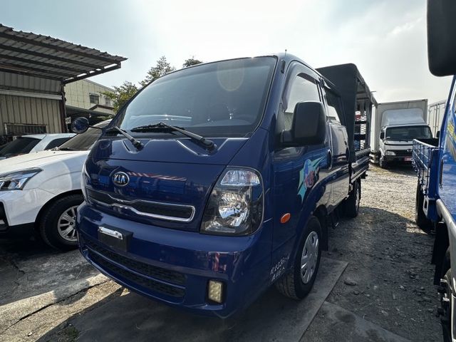 双廂-- 6人座 / 全車 原鈑件 / 全車 保固 / 認證 / 尾門 遙控 【省油 省稅】 6人座- 6人座  第1張相片