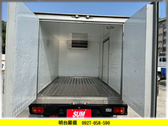 里程履約  6 萬 公里 保證/認證/全車原鈑件 保證【原廠 保固】前後行車紀錄/ 免費 換成-O廂  第4張相片