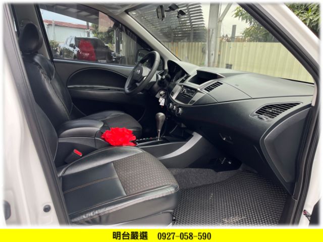 認證車 + 全車 原漆 原鈑件 / 全車 保固 1 年 / 全新 輪胎 4 輪 // 自排 // 可 超額 分期  第5張相片