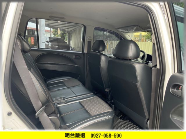 認證車 + 全車 原漆 原鈑件 / 全車 保固 1 年 / 全新 輪胎 4 輪 // 自排 // 可 超額 分期  第7張相片