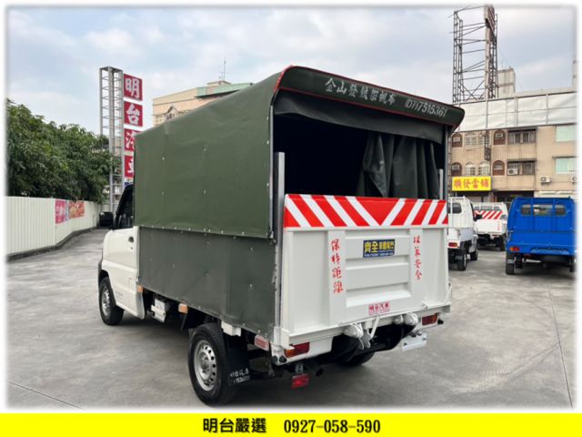 // 尾門 //上下調 升降蓬-可拆 / 履約 里程 6 萬公里  /  認證車 + 全車 原鈑件【升降蓬 + 尾門】  第3張相片