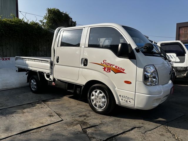 双廂-- 6人座 / 全車 原鈑件 / 全車 保固 / 無事故- 無泡水【貨車專賣】要- 保固- 才重要  第1張相片