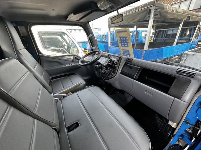 11.6尺 / 四期 環保/ 全車 保固 / 全車原鈑件 / 已升載重 5 噸  /  里程 保證 【貨車 專賣】  第3張相片