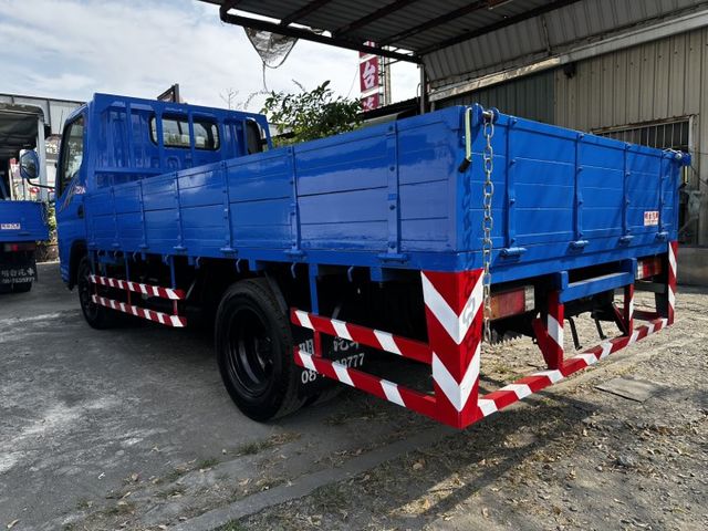 11.6尺 / 四期 環保/ 全車 保固 / 全車原鈑件 / 已升載重 5 噸  /  里程 保證 【貨車 專賣】  第6張相片