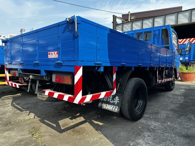 11.6 尺 / 原鈑件 / 引擎 保固  / 已升載重 5 噸 【 貨車 專賣 】 貨車- 有-保固-很重要  第6張相片