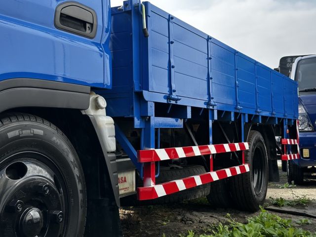 11.6尺 / 四期 環保/ 全車 保固 / 全車原鈑件 / 已升載重 5 噸【貨車專賣】 可全額分期  第7張相片