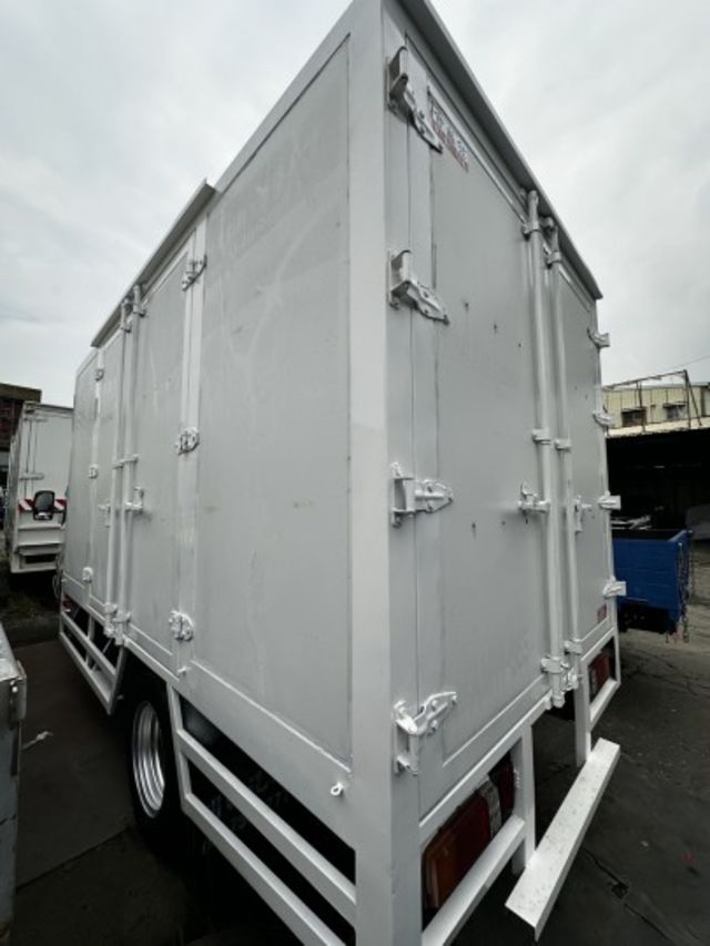 11.6 尺 - 箱 內高 183 cm  / - 原鈑件+全車保固 /升載重 5 噸【履約 全車保固-有保障】  第5張相片