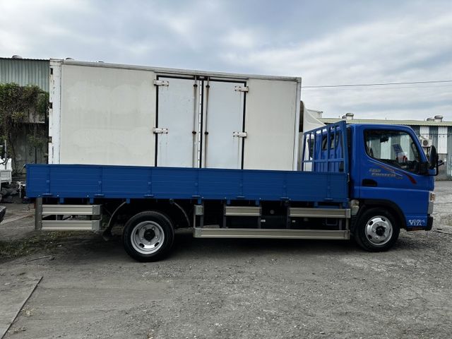 14 尺/ 全車原鈑件+ 全車 保固 /  里程 保證  / 已升載重 5 噸【貨車專賣】免費 改成 纖維廂  第3張相片