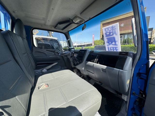 14.5 尺 / 原鈑件 / 全車 保固 / 已變更載重 5 噸【貨車 專賣】 // 在地 誠信 經營 50 多年 //  第3張相片