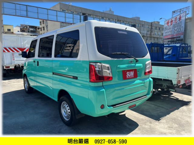 里程 履約 4 萬 公里 保證+認證 / 全車 保固 1 年 / 全車 原鈑件【貨車專賣】可 全額分期  第2張相片