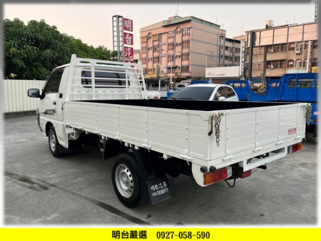 認證車 /全車原鈑件/ 里程 保證 / 全車保固 1年【貨車 專賣 】前後行車 紀錄+倒車顯影  第3張相片