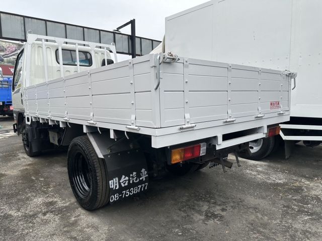 全車 保固 3 個 月  / 全新 貨斗 / 原鈑件/ 冷氣冷【成本 出清】 // 在地 誠信經營 50 多年 //  第6張相片