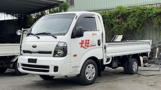 車頭 原漆 原鈑件+ 里程 保證 / 認證車 / 履約 全車 保固 半 年 【貨車 專賣】送 前後行車記錄  第1張相片
