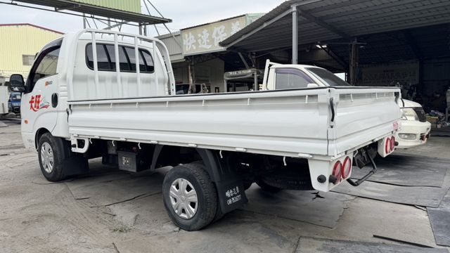 車頭 原漆 原鈑件+ 里程 保證 / 認證車 / 履約 全車 保固 半 年 【貨車 專賣】送 前後行車記錄  第5張相片