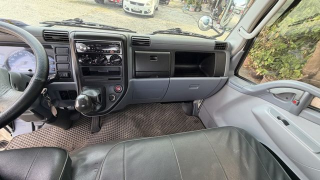 四期 環保/ 認證車/ 全車 保固 / 全車原鈑件 / 已升載重 5 噸 /【貨車專賣】 免費 客制車體  第3張相片