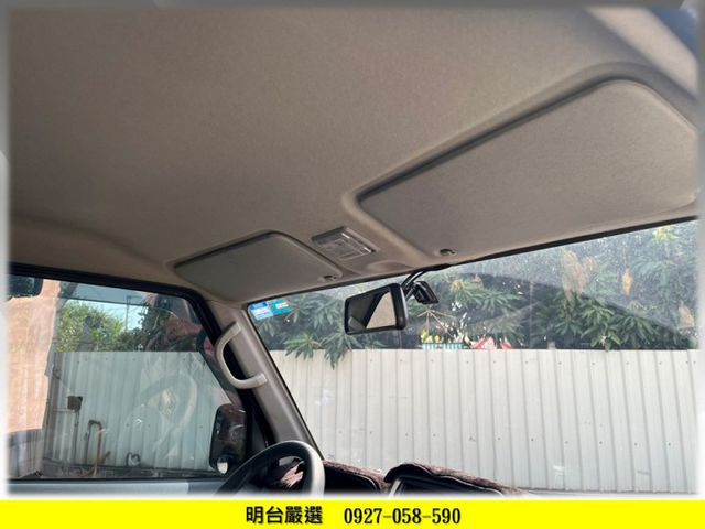 員工 託售 / 全車 原漆 原鈑件/ 可認證/里程保證【貨車專賣】可和車主 直接 議價-試車  第8張相片