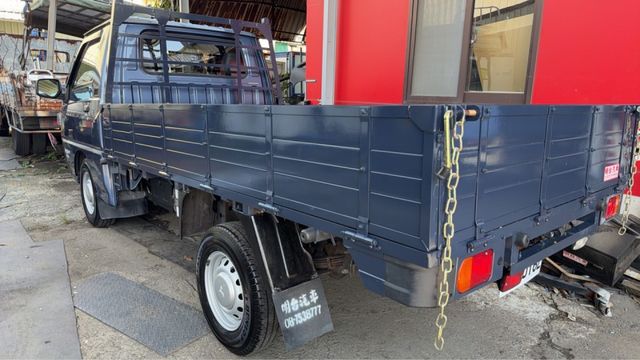 車頭 原漆+車斗 噴漆 / 認證車 / 全車保固 2 年【貨車 專賣】 前後行車記錄 / 可全額 分期  第2張相片