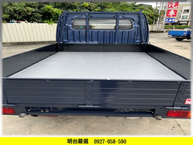 車頭 原漆+ 認證車+全車 原鈑 / 全車 保固 1 年【貨車 專賣】前後行車紀錄+ 倒車+ 氬板底  第4張相片
