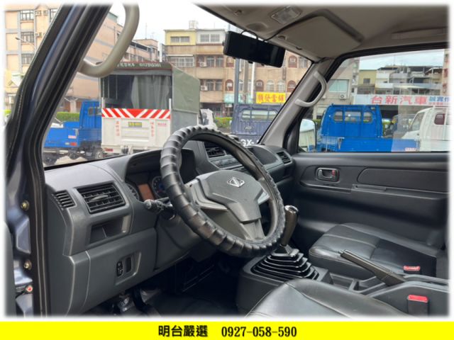 車頭 原漆+ 認證車+全車 原鈑 / 全車 保固 1 年【貨車 專賣】前後行車紀錄+ 倒車+ 氬板底  第6張相片