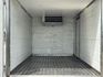 冷凍車 -20 度 C / 全車 原鈑/ 認證車+全車保固 /  升降尾門 【貨車 專賣】冷凍車- 有側門  第8張縮圖