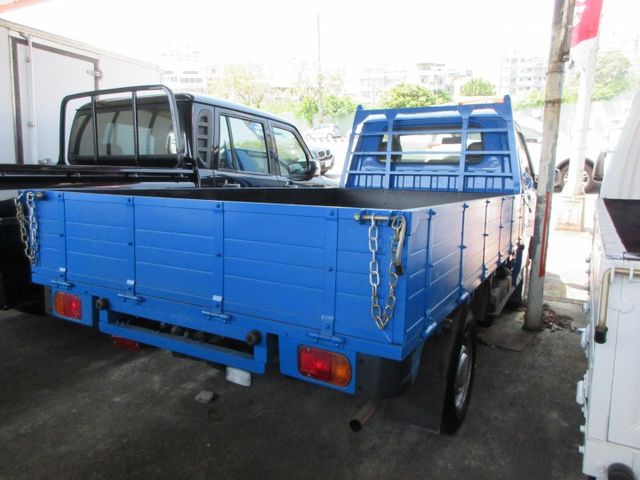 2022年得利卡 里程保證3萬七千多 新車保固 車美好開 可全貸 歡迎賞車!!  第2張相片