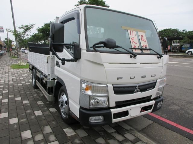 2021年堅達11尺半 自排+尾門 僅跑6萬多 車美好開 可全貸 歡迎賞車!!  第3張相片