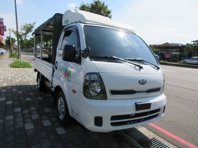 2017年 卡旺 帆布 車美好開 可全貸 歡迎賞車!!  第3張相片