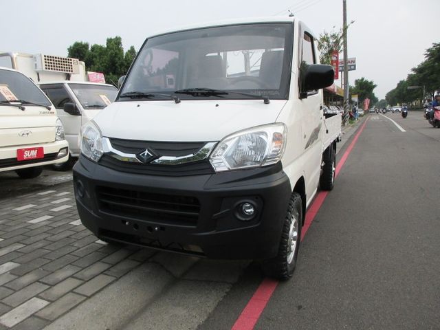2016年 菱利4x4四輪傳動 僅跑12萬多 車美好開 可全貸 歡迎賞車!!  第1張相片
