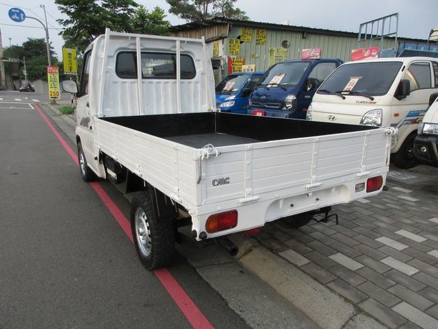 2016年 菱利4x4四輪傳動 僅跑12萬多 車美好開 可全貸 歡迎賞車!!  第4張相片