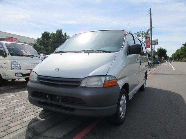 2005年 海力士*自排 一手車 里程保證12萬多 車美好開 可分期 歡迎賞車!!  第1張相片