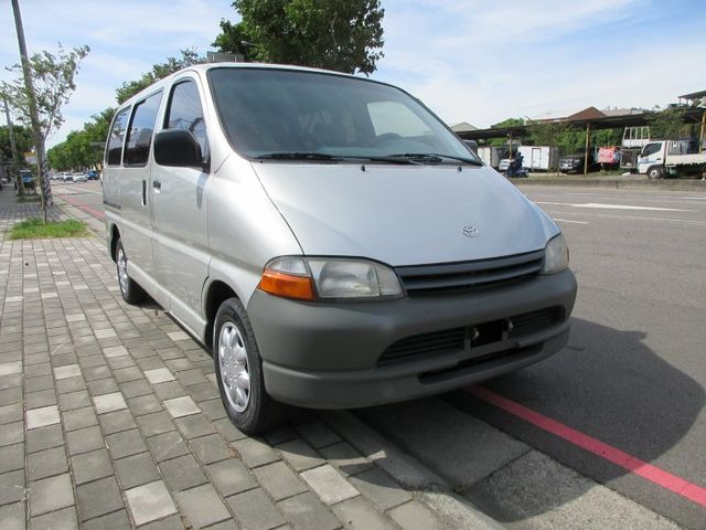 2005年 海力士*自排 一手車 里程保證12萬多 車美好開 可分期 歡迎賞車!!  第3張相片