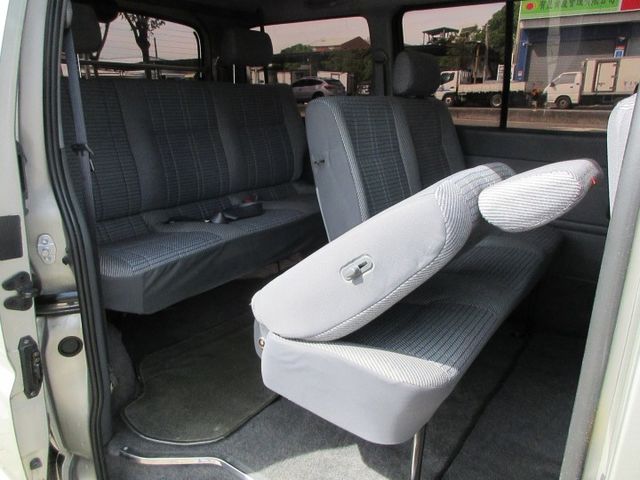 2005年 海力士*自排 一手車 里程保證12萬多 車美好開 可分期 歡迎賞車!!  第7張相片