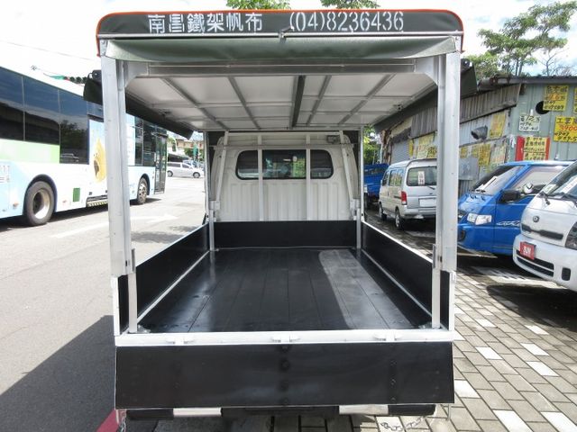 2005年 菱利自排  第7張相片