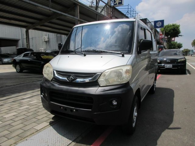 2013年菱利1.3 貨車版廂型車 車美好開 可分期 歡迎賞車!!  第1張相片