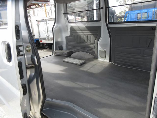 2013年菱利1.3 貨車版廂型車 車美好開 可分期 歡迎賞車!!  第8張相片