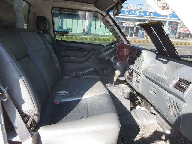 2020年11月得利卡自排 冷凍-25 車美好開 可全貸 歡迎賞車  第6張相片