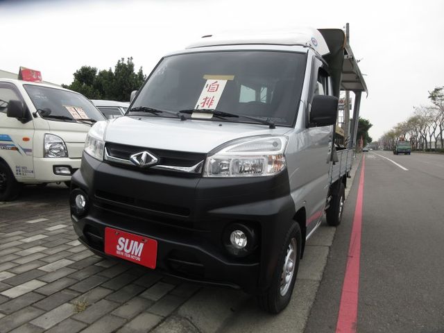 2020菱利貨車 自排+帆布 僅跑8萬多 車美好開 可分期 歡迎賞車!!  第1張相片