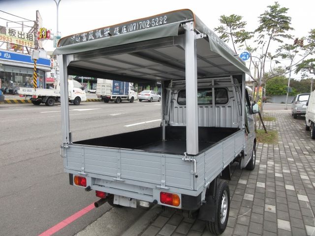 2020菱利貨車 自排+帆布 僅跑8萬多 車美好開 可分期 歡迎賞車!!  第2張相片