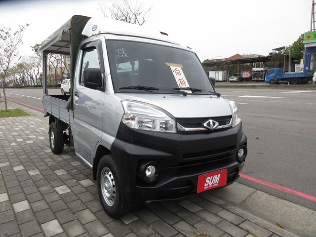 2020菱利貨車 自排+帆布 僅跑8萬多 車美好開 可分期 歡迎賞車!!  第3張相片