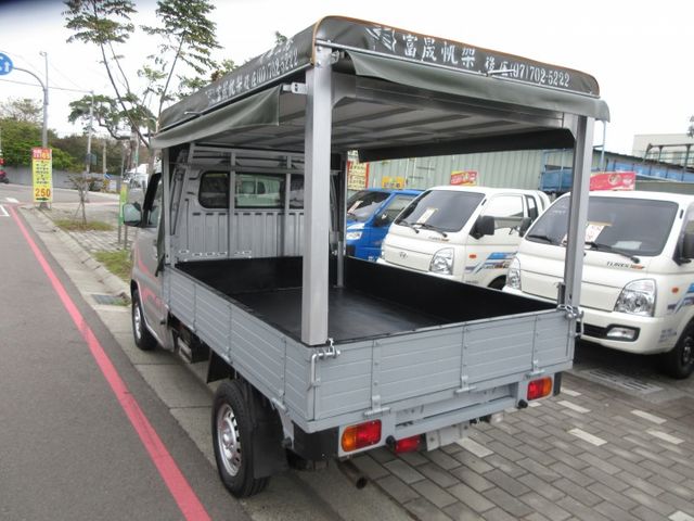 2020菱利貨車 自排+帆布 僅跑8萬多 車美好開 可分期 歡迎賞車!!  第4張相片