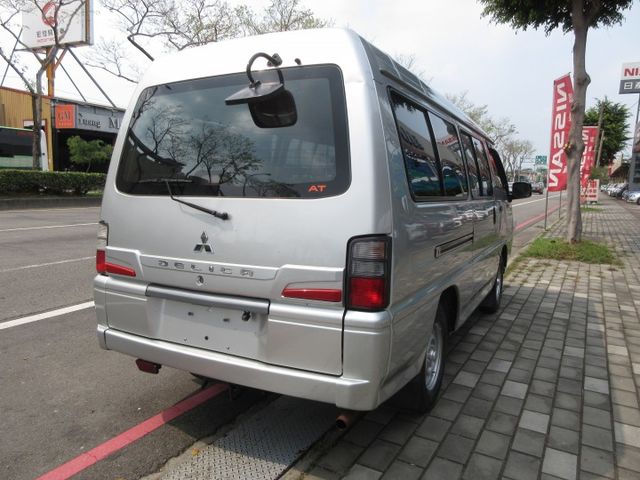 2016年 得利卡 八人座箱車 車美好開 可全貸 歡迎賞車!!  第2張相片